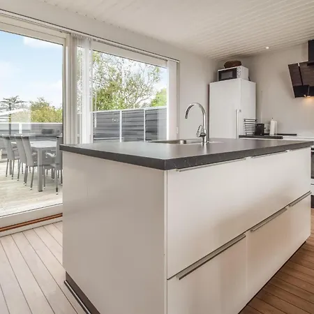 Holiday home Ronnebo Nyborg